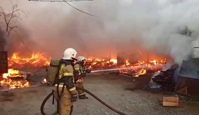 В Красногорске вспыхнул большой пожар